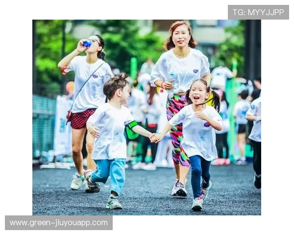 “家庭跑步新风潮！牛仔3K亲子跑欢乐开启”